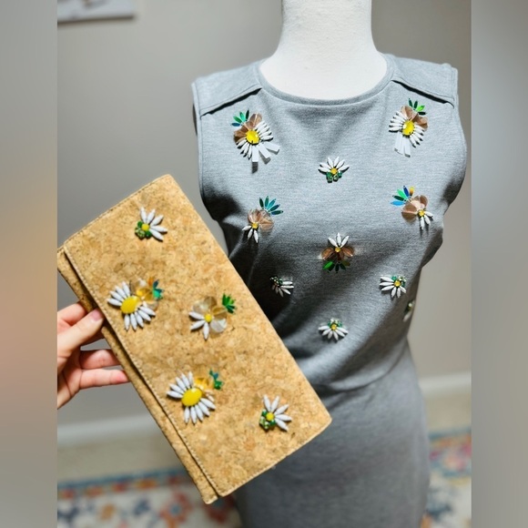 Banana Republic jeweled cork clutch - Picture 8 of 8